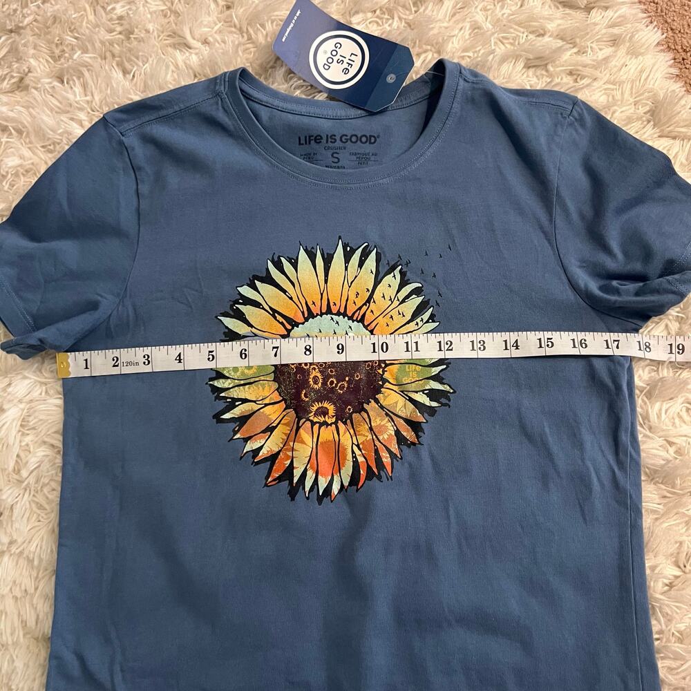 NWT Life is Good Sunflowerscape Crusher T-Shirt Size S - Picture 7 of 8